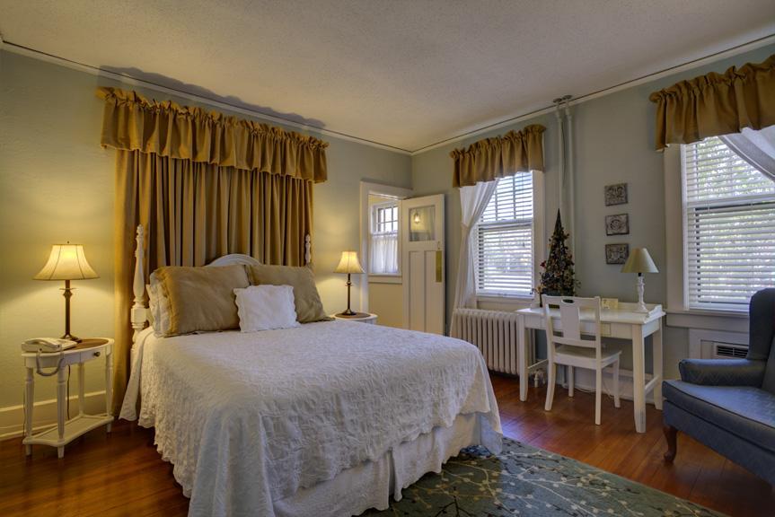 Brown Street Inn Bed And Breakfast Iowa City Exterior foto